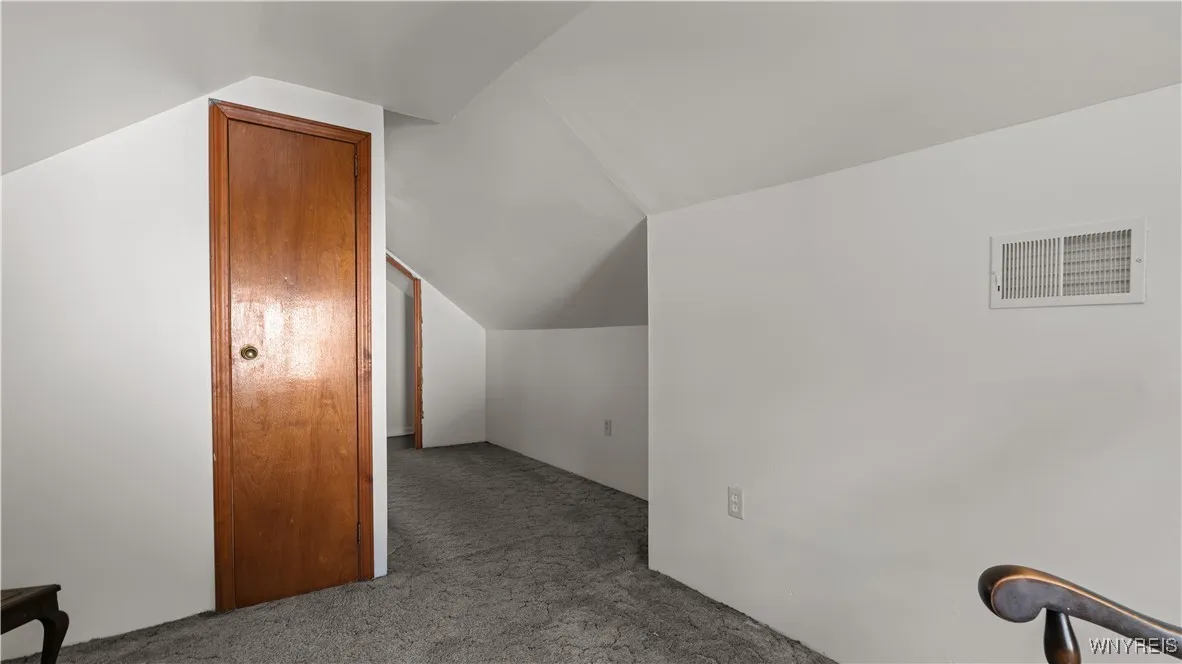 89 East Center Road, West Seneca, New York 14224, West Seneca, New York 14224, 3 Bedrooms Bedrooms, 6 Rooms Rooms,1 BathroomBathrooms,Residential,Closed,89 East Center Road, West Seneca, New York 14224,0,B1640466