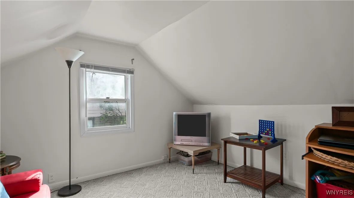 89 East Center Road, West Seneca, New York 14224, West Seneca, New York 14224, 3 Bedrooms Bedrooms, 6 Rooms Rooms,1 BathroomBathrooms,Residential,Closed,89 East Center Road, West Seneca, New York 14224,0,B1640466