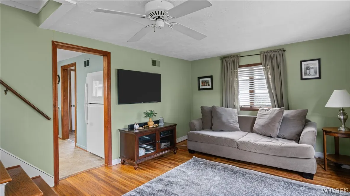 89 East Center Road, West Seneca, New York 14224, West Seneca, New York 14224, 3 Bedrooms Bedrooms, 6 Rooms Rooms,1 BathroomBathrooms,Residential,Closed,89 East Center Road, West Seneca, New York 14224,0,B1640466