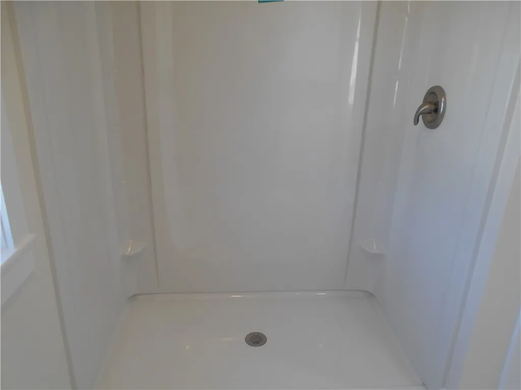 6 Stryker Avenue, Owasco, New York 13021, Owasco, New York 13021, 2 Bedrooms Bedrooms, 7 Rooms Rooms,2 BathroomsBathrooms,Residential,For Sale,6 Stryker Avenue, Owasco, New York 13021,0,R1641337