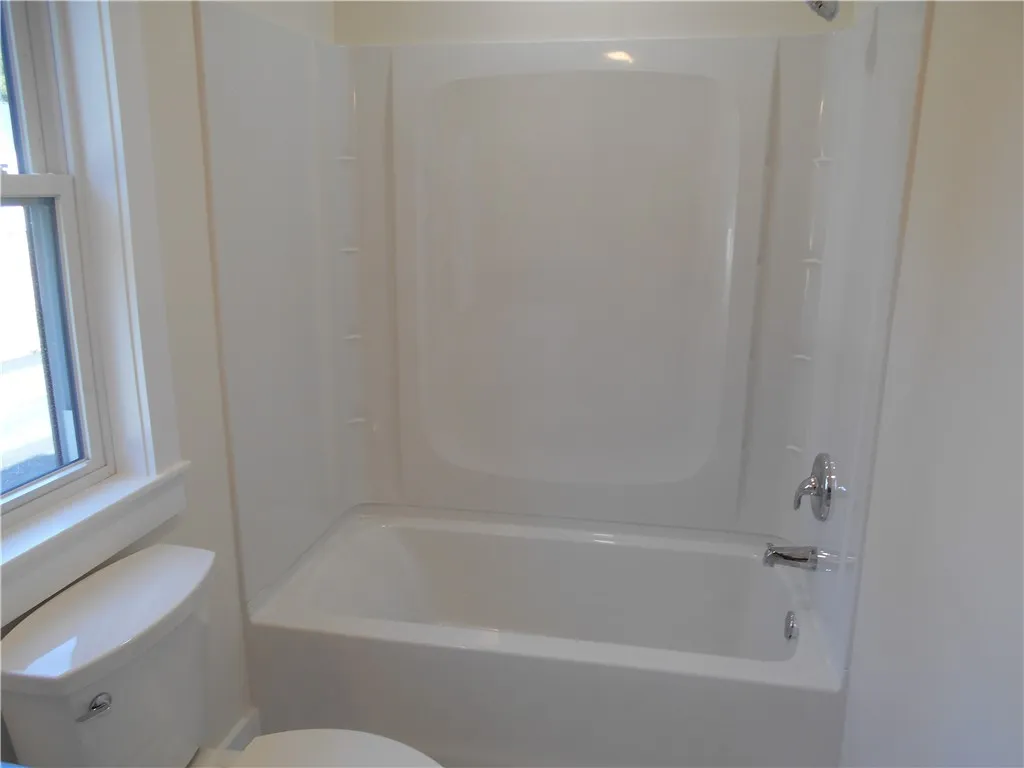 6 Stryker Avenue, Owasco, New York 13021, Owasco, New York 13021, 2 Bedrooms Bedrooms, 7 Rooms Rooms,2 BathroomsBathrooms,Residential,For Sale,6 Stryker Avenue, Owasco, New York 13021,0,R1641337