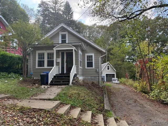 82 Oxford Street, Bradford City, Pennsylvania 1670, Bradford City, Pennsylvania 16701, 3 Bedrooms Bedrooms, 7 Rooms Rooms,1 BathroomBathrooms,Residential,Closed,82 Oxford Street, Bradford City, Pennsylvania 1670,0,B1641320