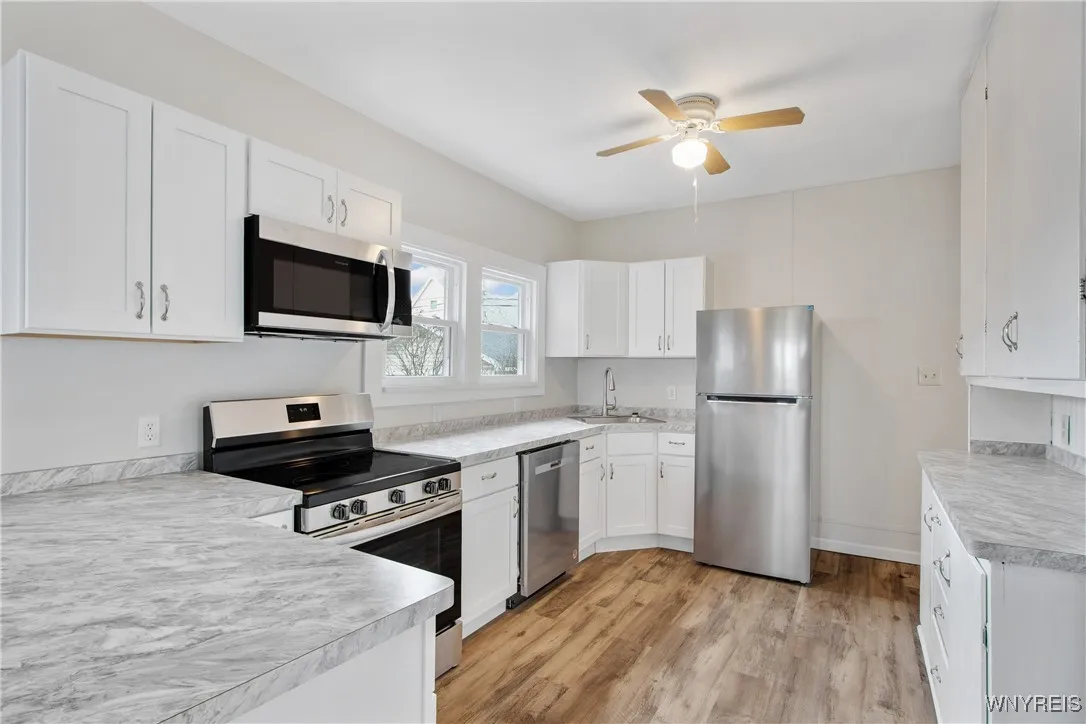 67 East Hazeltine Avenue, Tonawanda, New York 1421, Tonawanda, New York 14217, 3 Bedrooms Bedrooms, 8 Rooms Rooms,1 BathroomBathrooms,Residential,For Sale,67 East Hazeltine Avenue, Tonawanda, New York 1421,0,B1635490