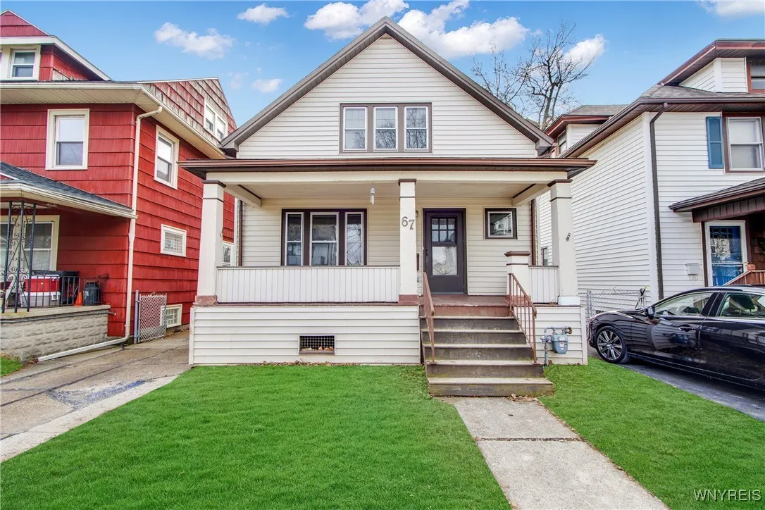 67 East Hazeltine Avenue, Tonawanda, New York 1421, Tonawanda, New York 14217, 3 Bedrooms Bedrooms, 8 Rooms Rooms,1 BathroomBathrooms,Residential,For Sale,67 East Hazeltine Avenue, Tonawanda, New York 1421,0,B1635490