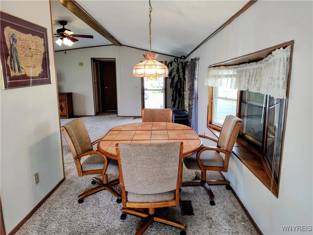 6 Marseille Avenue, West Seneca, New York 14224, West Seneca, New York 14224, 2 Bedrooms Bedrooms, 6 Rooms Rooms,2 BathroomsBathrooms,Residential,Closed,6 Marseille Avenue, West Seneca, New York 14224,0,B1640879