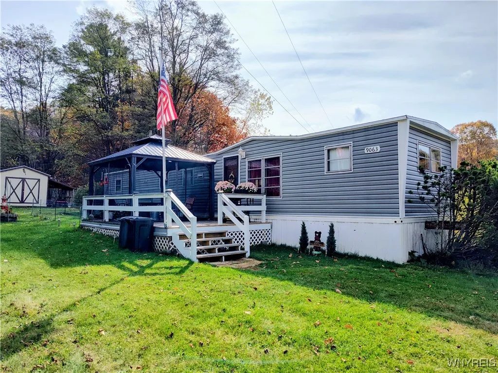 9063 Farnsworth Road, Cuba, New York 14727, Cuba, New York 14727, 1 Bedroom Bedrooms, 5 Rooms Rooms,1 BathroomBathrooms,Residential,For Sale,9063 Farnsworth Road, Cuba, New York 14727,0,B1640606