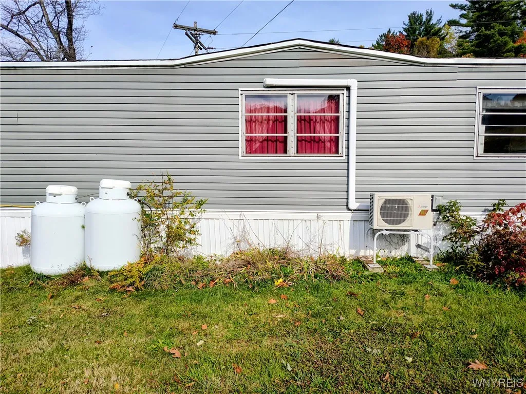 9063 Farnsworth Road, Cuba, New York 14727, Cuba, New York 14727, 1 Bedroom Bedrooms, 5 Rooms Rooms,1 BathroomBathrooms,Residential,For Sale,9063 Farnsworth Road, Cuba, New York 14727,0,B1640606