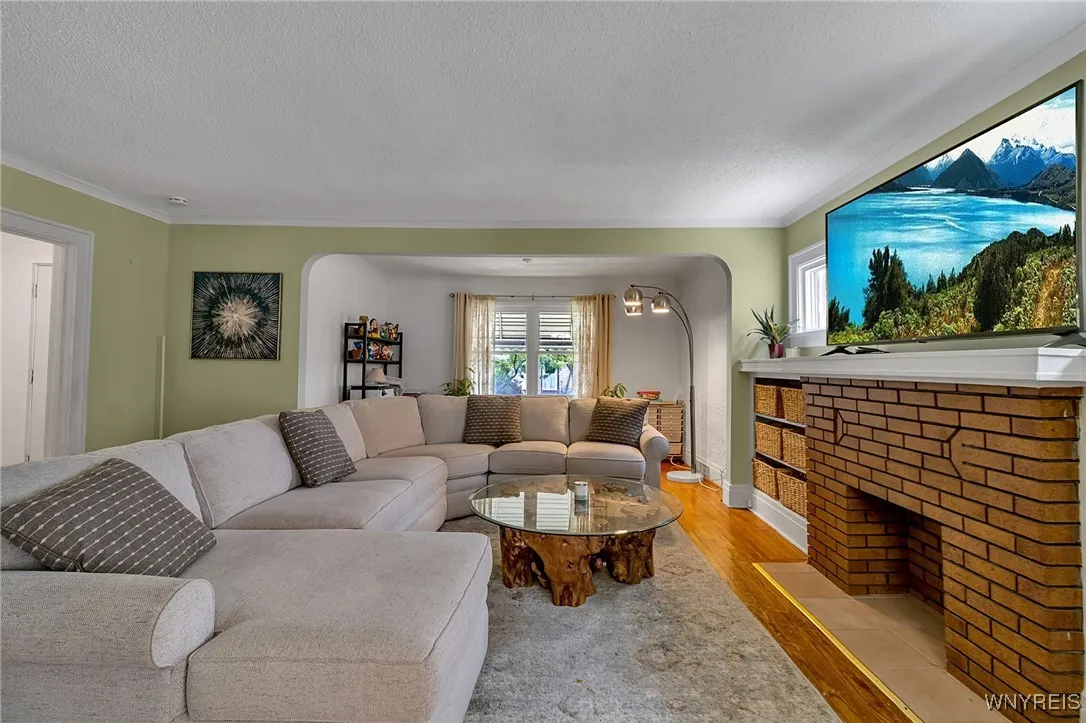 197 Tremont Avenue, Tonawanda, New York 14217, Tonawanda, New York 14217, 3 Bedrooms Bedrooms, 6 Rooms Rooms,1 BathroomBathrooms,Residential,For Sale,197 Tremont Avenue, Tonawanda, New York 14217,0,B1641213