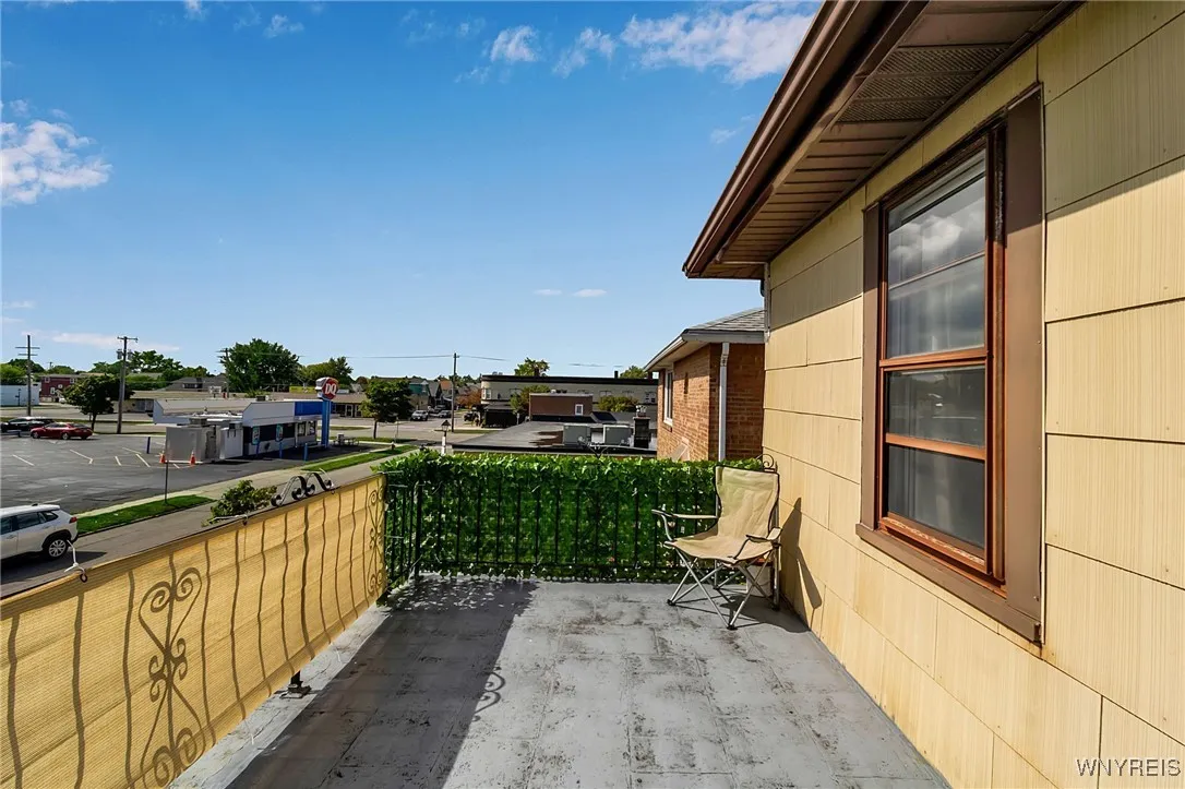 197 Tremont Avenue, Tonawanda, New York 14217, Tonawanda, New York 14217, 3 Bedrooms Bedrooms, 6 Rooms Rooms,1 BathroomBathrooms,Residential,For Sale,197 Tremont Avenue, Tonawanda, New York 14217,0,B1641213