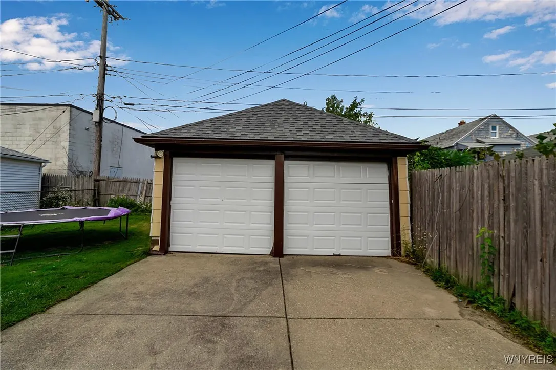 197 Tremont Avenue, Tonawanda, New York 14217, Tonawanda, New York 14217, 3 Bedrooms Bedrooms, 6 Rooms Rooms,1 BathroomBathrooms,Residential,For Sale,197 Tremont Avenue, Tonawanda, New York 14217,0,B1641213