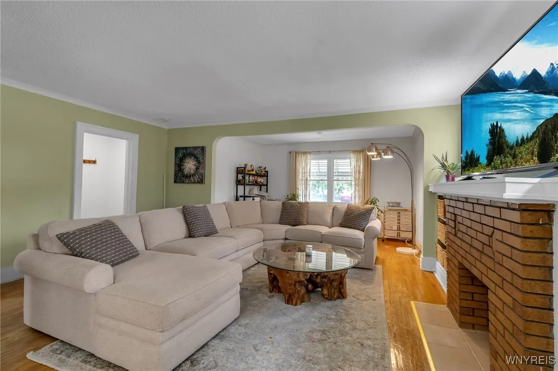 197 Tremont Avenue, Tonawanda, New York 14217, Tonawanda, New York 14217, 3 Bedrooms Bedrooms, 6 Rooms Rooms,1 BathroomBathrooms,Residential,For Sale,197 Tremont Avenue, Tonawanda, New York 14217,0,B1641213