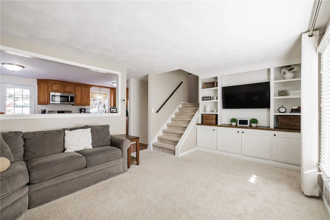 87 Highview Drive, Ogden, New York 14559, Ogden, New York 14559, 3 Bedrooms Bedrooms, 6 Rooms Rooms,1 BathroomBathrooms,Residential,Closed,87 Highview Drive, Ogden, New York 14559,0,R1641273