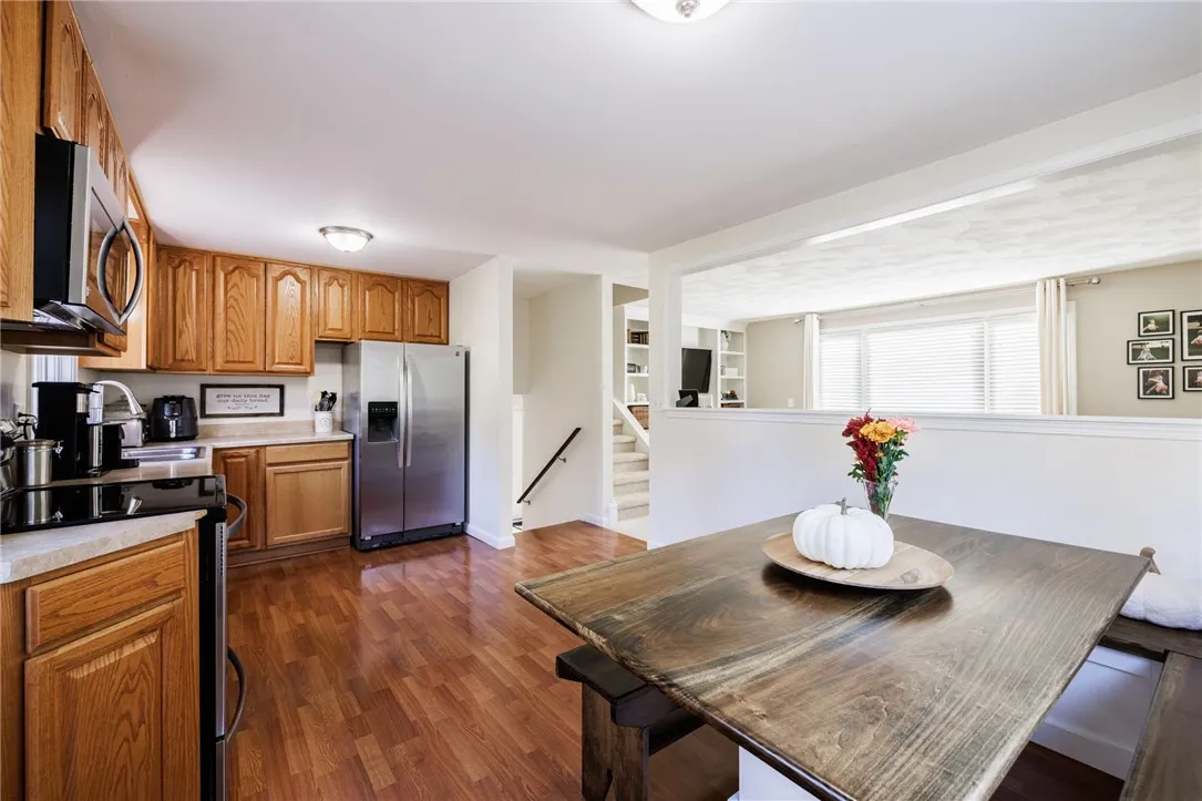 87 Highview Drive, Ogden, New York 14559, Ogden, New York 14559, 3 Bedrooms Bedrooms, 6 Rooms Rooms,1 BathroomBathrooms,Residential,Closed,87 Highview Drive, Ogden, New York 14559,0,R1641273