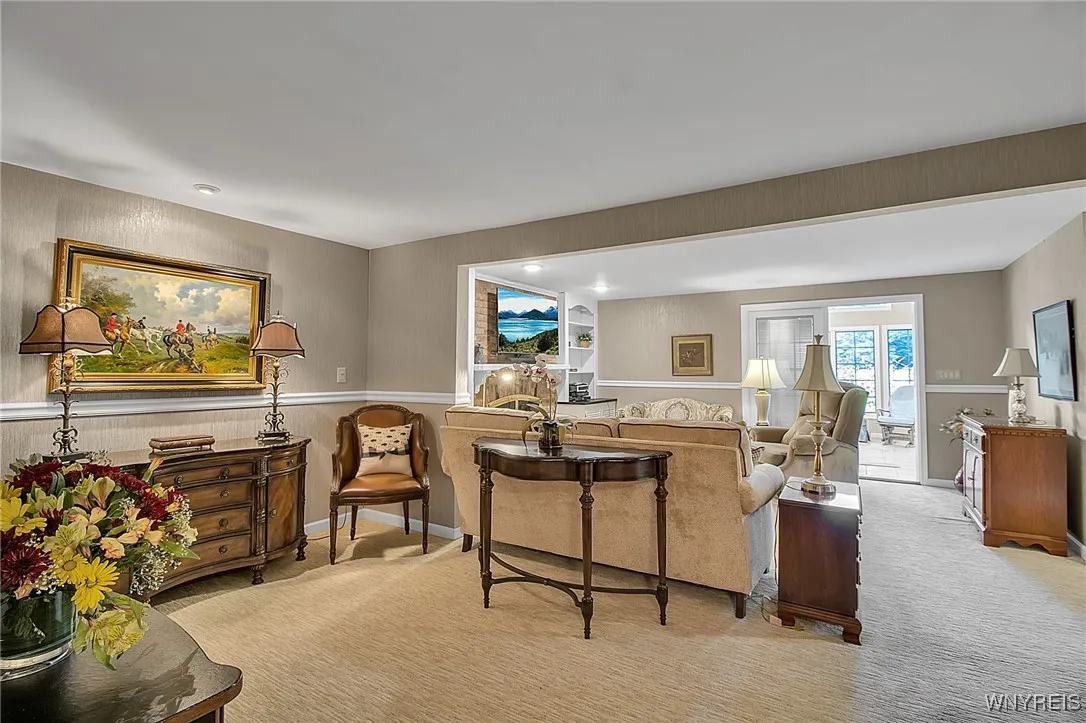 5240 Willowbrook Drive West, Clarence, New York 14, Clarence, New York 14031, 4 Bedrooms Bedrooms, 8 Rooms Rooms,3 BathroomsBathrooms,Residential,For Sale,5240 Willowbrook Drive West, Clarence, New York 14,0,B1641168