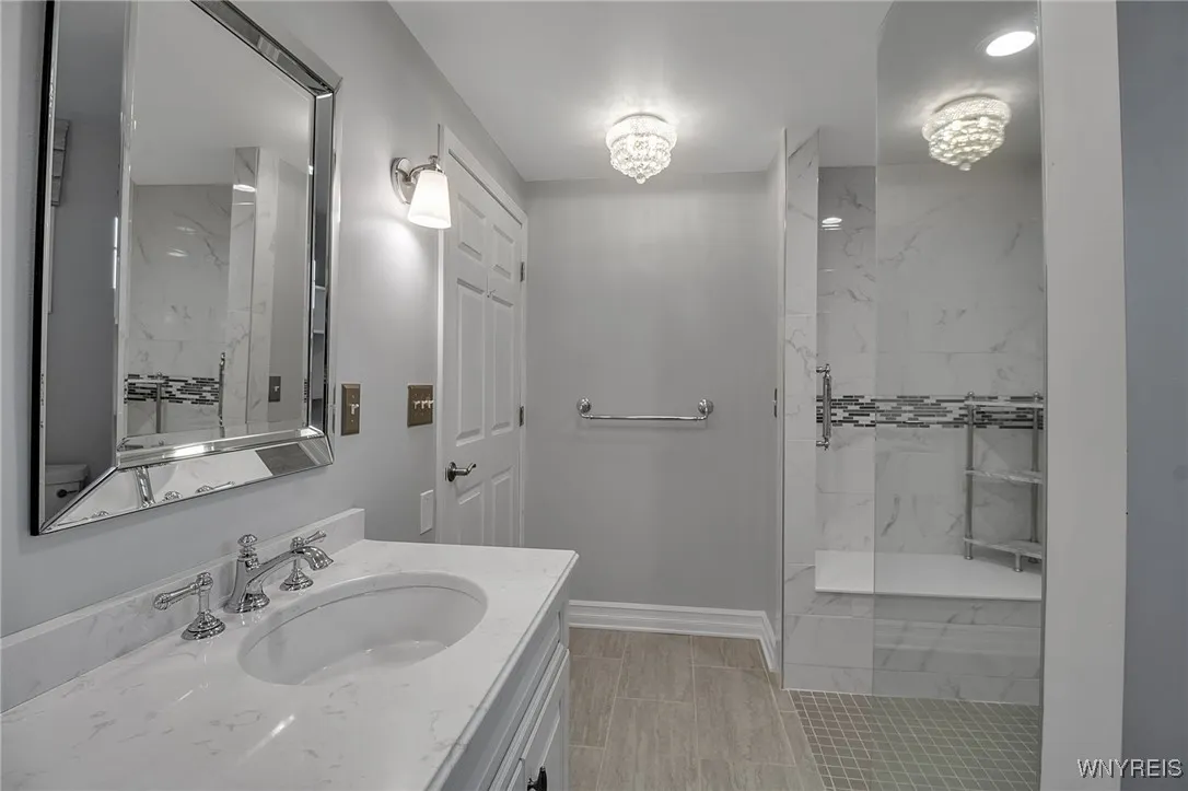 5240 Willowbrook Drive West, Clarence, New York 14, Clarence, New York 14031, 4 Bedrooms Bedrooms, 8 Rooms Rooms,3 BathroomsBathrooms,Residential,For Sale,5240 Willowbrook Drive West, Clarence, New York 14,0,B1641168
