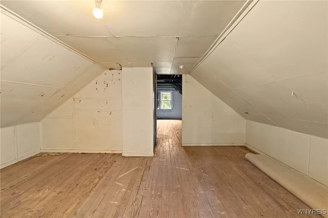 16 Lorraine Avenue, Buffalo, New York 14220, Buffalo, New York 14220, 6 Bedrooms Bedrooms, ,2 BathroomsBathrooms,Residential,For Sale,16 Lorraine Avenue, Buffalo, New York 14220,0,B1641331