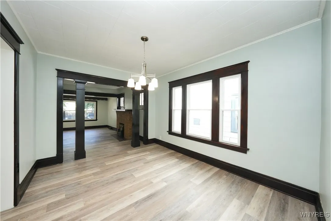 29 Allegany Street, Buffalo, New York 14220, Buffalo, New York 14220, 4 Bedrooms Bedrooms, 8 Rooms Rooms,1 BathroomBathrooms,Residential,For Sale,29 Allegany Street, Buffalo, New York 14220,0,B1640926