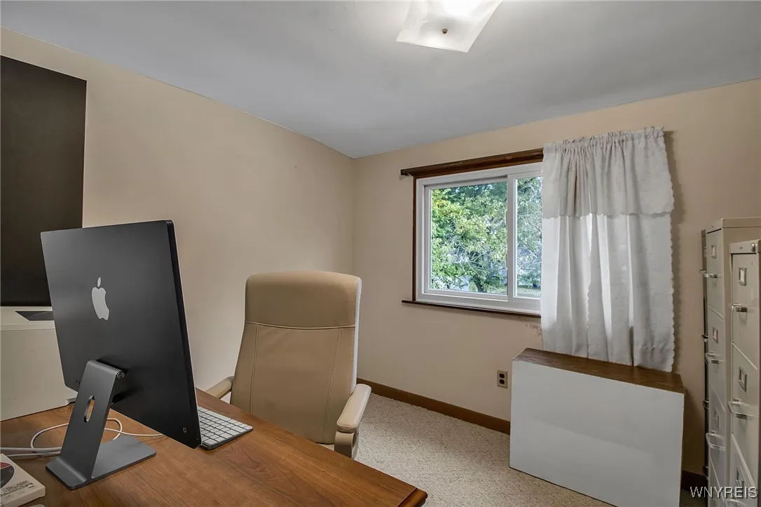 82 Raymond Street, Hamburg, New York 14075, Hamburg, New York 14075, 4 Bedrooms Bedrooms, 6 Rooms Rooms,2 BathroomsBathrooms,Residential,For Sale,82 Raymond Street, Hamburg, New York 14075,0,B1641361