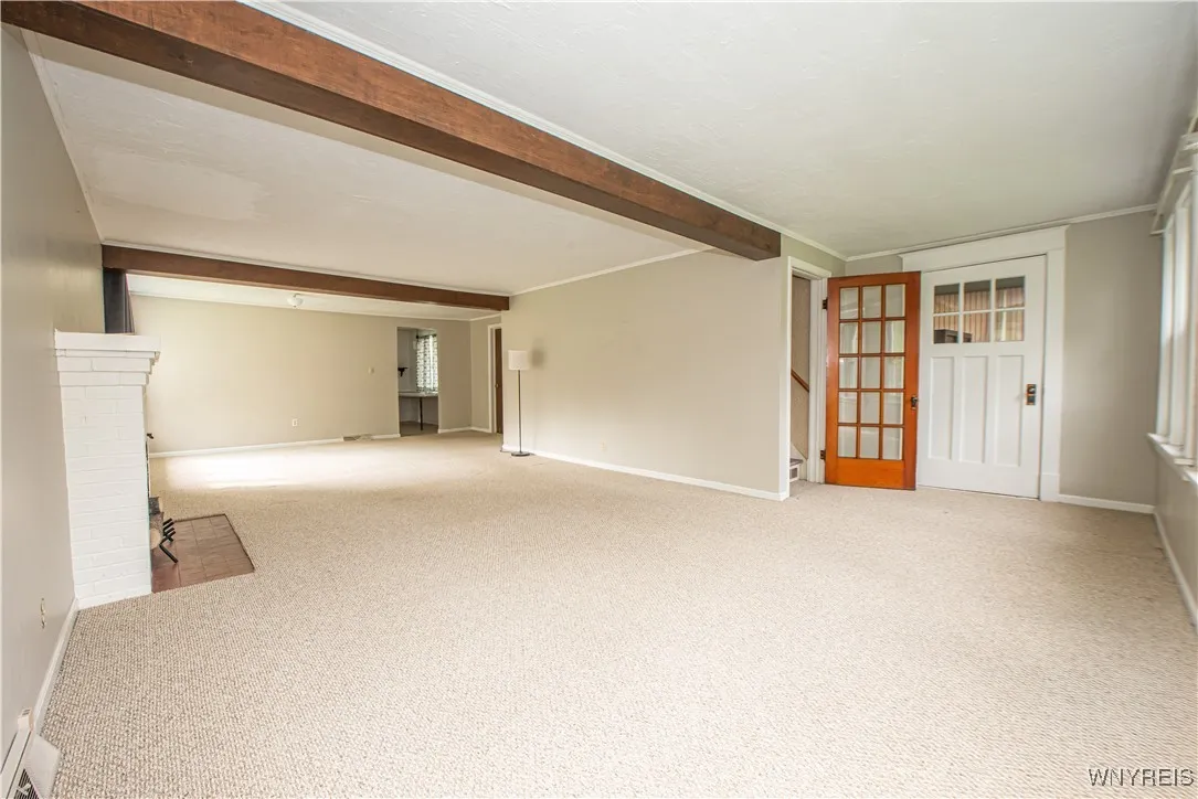 5547 Seneca Street, West Seneca, New York 14224, West Seneca, New York 14224, 3 Bedrooms Bedrooms, 8 Rooms Rooms,1 BathroomBathrooms,Residential,Closed,5547 Seneca Street, West Seneca, New York 14224,0,B1641033