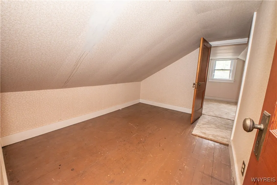 5547 Seneca Street, West Seneca, New York 14224, West Seneca, New York 14224, 3 Bedrooms Bedrooms, 8 Rooms Rooms,1 BathroomBathrooms,Residential,Closed,5547 Seneca Street, West Seneca, New York 14224,0,B1641033