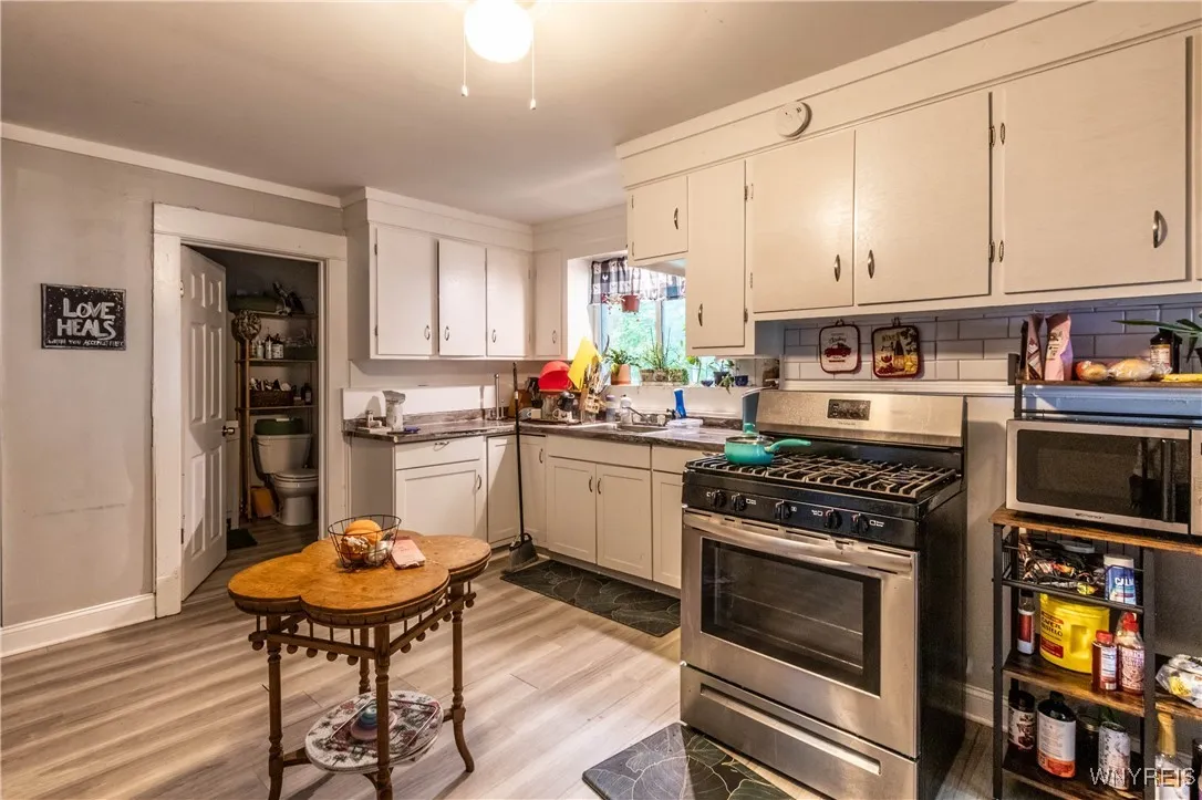228 Herkimer Street, Buffalo, New York 14213, Buffalo, New York 14213, 11 Bedrooms Bedrooms, ,4 BathroomsBathrooms,Residential,For Sale,228 Herkimer Street, Buffalo, New York 14213,0,B1641291