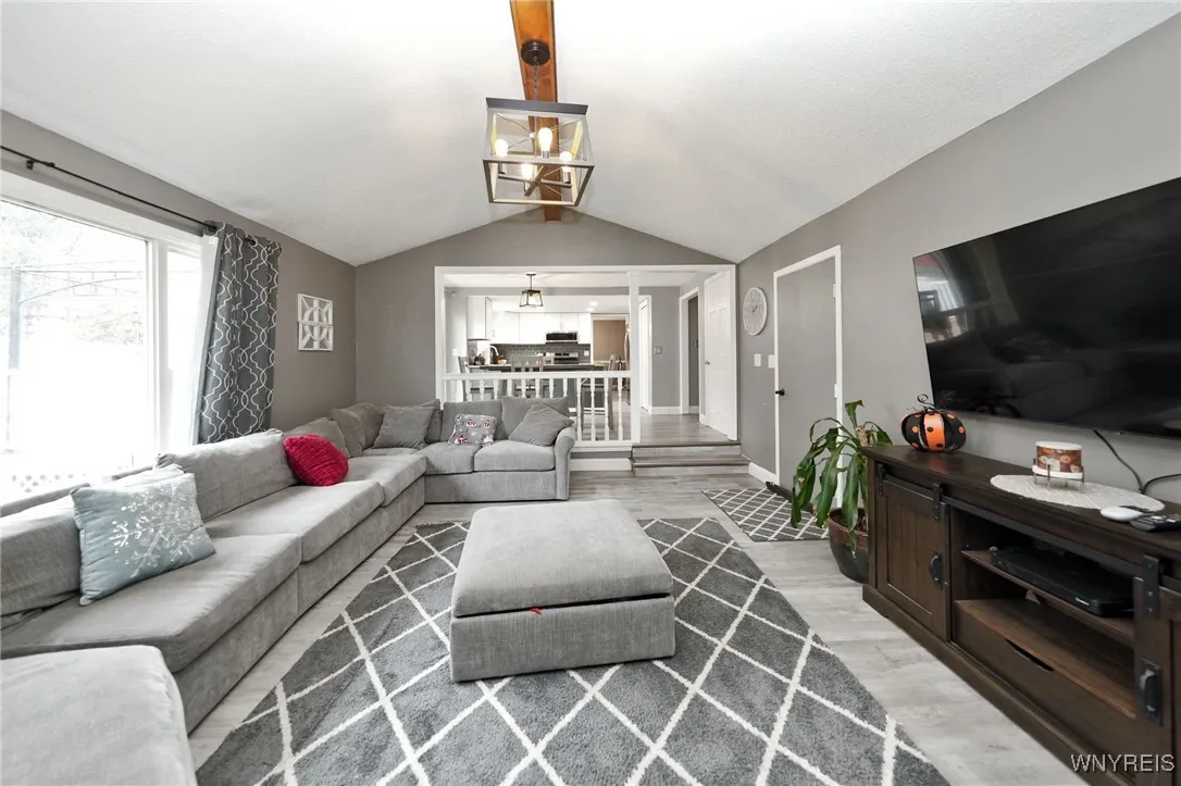 70 Pheasant Run Lane, Lancaster, New York 14086, Lancaster, New York 14086, 3 Bedrooms Bedrooms, 7 Rooms Rooms,1 BathroomBathrooms,Residential,Closed,70 Pheasant Run Lane, Lancaster, New York 14086,0,B1639500