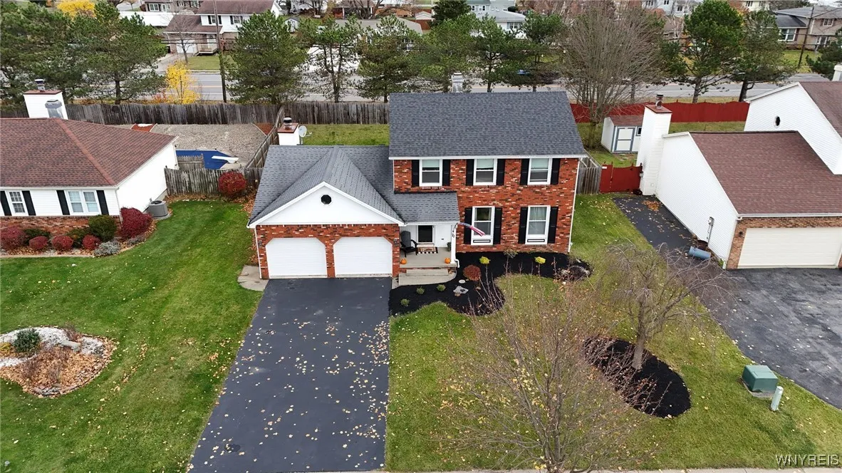 70 Pheasant Run Lane, Lancaster, New York 14086, Lancaster, New York 14086, 3 Bedrooms Bedrooms, 7 Rooms Rooms,1 BathroomBathrooms,Residential,Closed,70 Pheasant Run Lane, Lancaster, New York 14086,0,B1639500