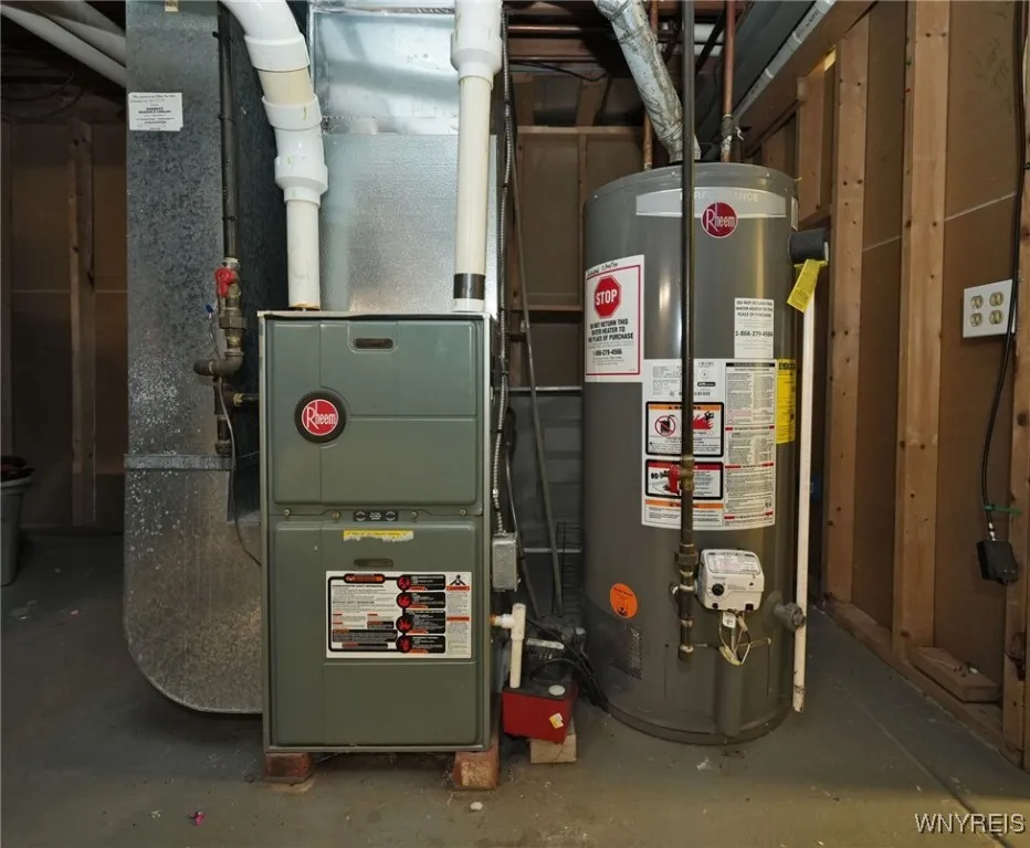 70 Pheasant Run Lane, Lancaster, New York 14086, Lancaster, New York 14086, 3 Bedrooms Bedrooms, 7 Rooms Rooms,1 BathroomBathrooms,Residential,Closed,70 Pheasant Run Lane, Lancaster, New York 14086,0,B1639500