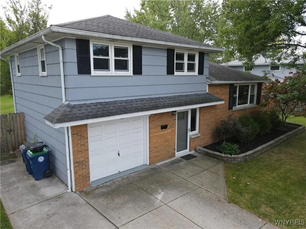 55 Clearfield Drive, Amherst, New York 14221, Amherst, New York 14221, 3 Bedrooms Bedrooms, 7 Rooms Rooms,1 BathroomBathrooms,Residential,For Sale,55 Clearfield Drive, Amherst, New York 14221,0,B1641095