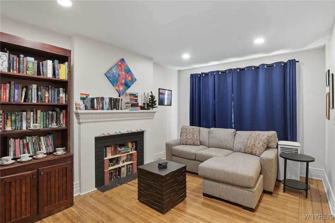 43 Congress Street, Buffalo, New York 14213, Buffalo, New York 14213, 4 Bedrooms Bedrooms, ,2 BathroomsBathrooms,Residential,For Sale,43 Congress Street, Buffalo, New York 14213,0,B1639879