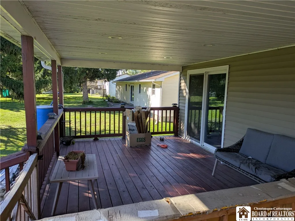 2099 Town Line Road, Alden, New York 14004, Alden, New York 14004, 6 Bedrooms Bedrooms, ,2 BathroomsBathrooms,Residential,For Sale,2099 Town Line Road, Alden, New York 14004,0,R1641366