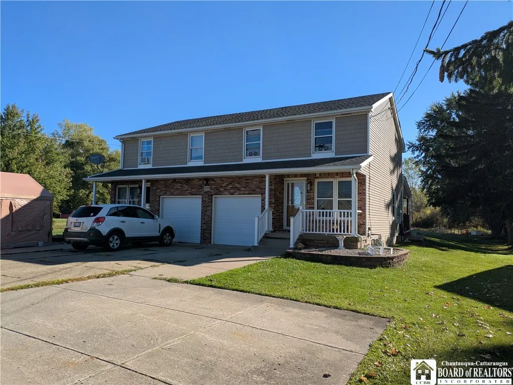 2099 Town Line Road, Alden, New York 14004, Alden, New York 14004, 6 Bedrooms Bedrooms, ,2 BathroomsBathrooms,Residential,For Sale,2099 Town Line Road, Alden, New York 14004,0,R1641366