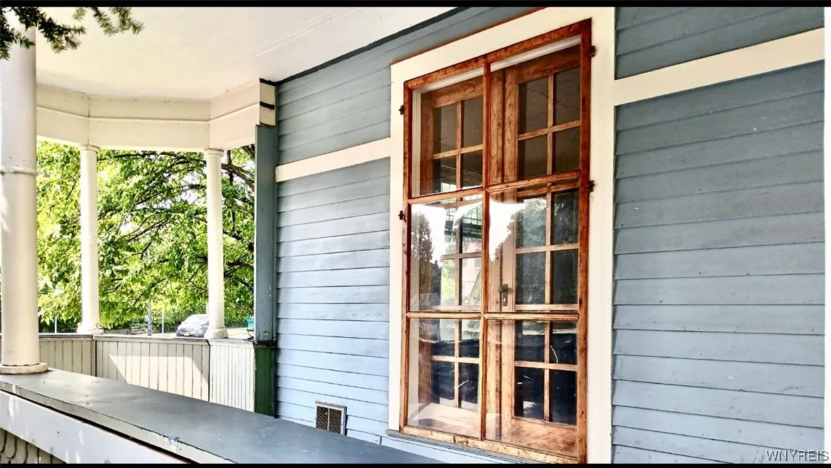 484 Richmond Avenue, Buffalo, New York 14222, Buffalo, New York 14222, 7 Bedrooms Bedrooms, 17 Rooms Rooms,3 BathroomsBathrooms,Residential,For Sale,484 Richmond Avenue, Buffalo, New York 14222,0,B1640509