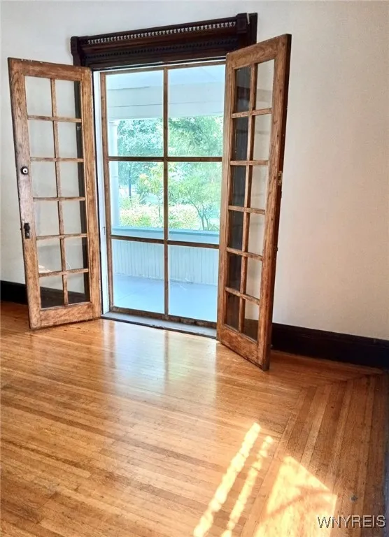 484 Richmond Avenue, Buffalo, New York 14222, Buffalo, New York 14222, 7 Bedrooms Bedrooms, 17 Rooms Rooms,3 BathroomsBathrooms,Residential,For Sale,484 Richmond Avenue, Buffalo, New York 14222,0,B1640509
