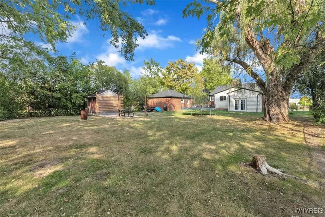 530 Getzville Road, Amherst, New York 14226, Amherst, New York 14226, 3 Bedrooms Bedrooms, 10 Rooms Rooms,2 BathroomsBathrooms,Residential,For Sale,530 Getzville Road, Amherst, New York 14226,0,B1640198