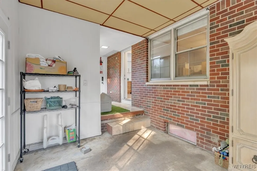 530 Getzville Road, Amherst, New York 14226, Amherst, New York 14226, 3 Bedrooms Bedrooms, 10 Rooms Rooms,2 BathroomsBathrooms,Residential,For Sale,530 Getzville Road, Amherst, New York 14226,0,B1640198
