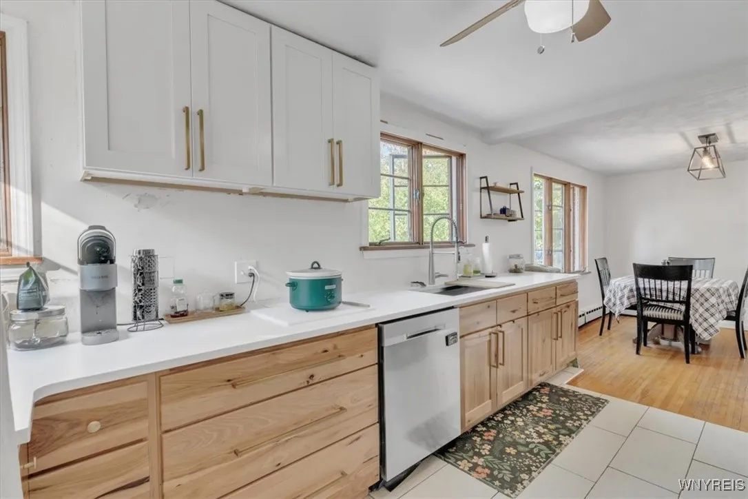 530 Getzville Road, Amherst, New York 14226, Amherst, New York 14226, 3 Bedrooms Bedrooms, 10 Rooms Rooms,2 BathroomsBathrooms,Residential,For Sale,530 Getzville Road, Amherst, New York 14226,0,B1640198