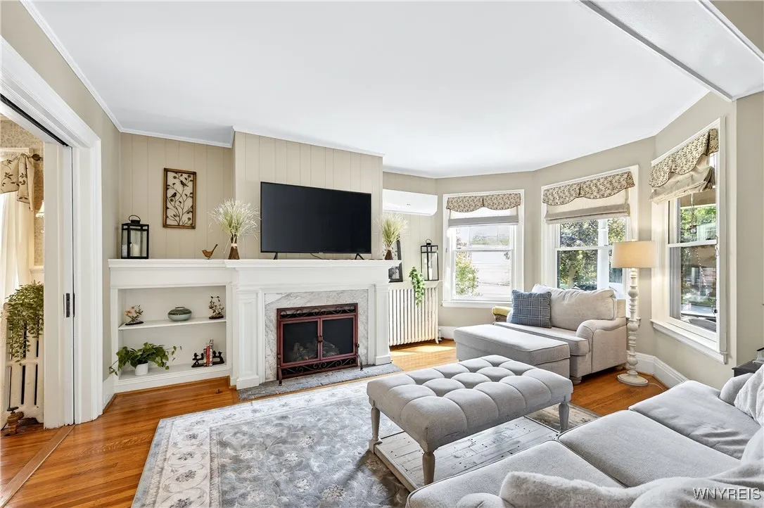 33 Cleveland Avenue, Buffalo, New York 14222, Buffalo, New York 14222, 4 Bedrooms Bedrooms, 12 Rooms Rooms,3 BathroomsBathrooms,Residential,Closed,33 Cleveland Avenue, Buffalo, New York 14222,0,B1641142