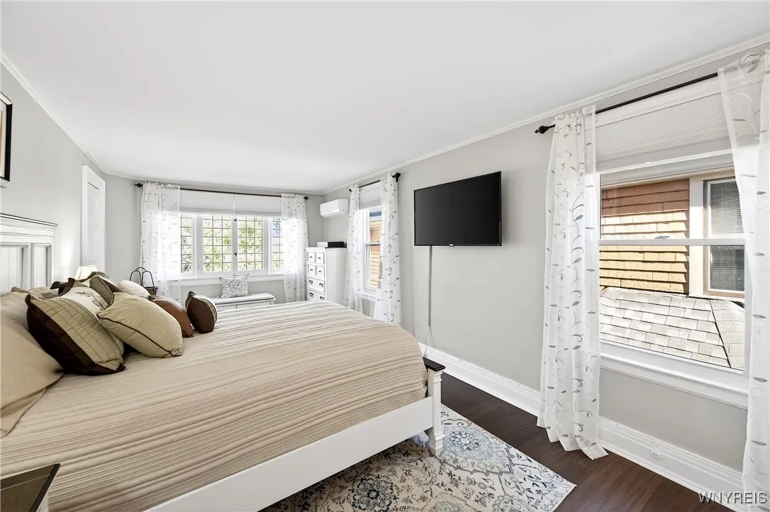 33 Cleveland Avenue, Buffalo, New York 14222, Buffalo, New York 14222, 4 Bedrooms Bedrooms, 12 Rooms Rooms,3 BathroomsBathrooms,Residential,Closed,33 Cleveland Avenue, Buffalo, New York 14222,0,B1641142