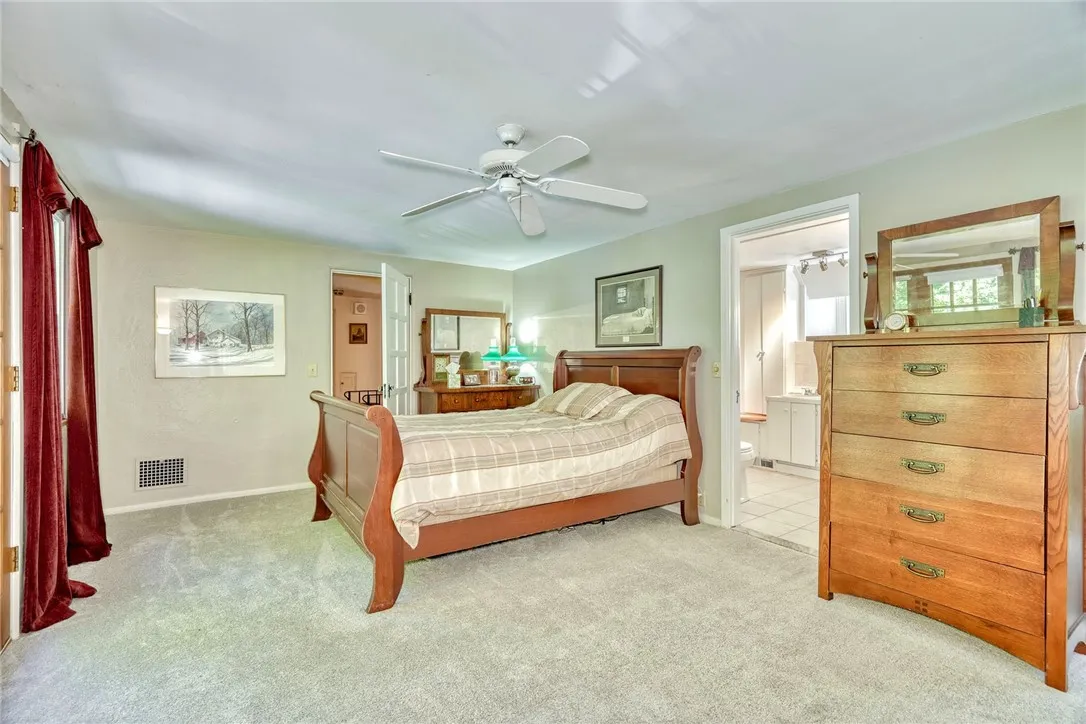 1666 Highland Avenue, Rochester, New York 14618, Rochester, New York 14618, 3 Bedrooms Bedrooms, 8 Rooms Rooms,2 BathroomsBathrooms,Residential,Closed,1666 Highland Avenue, Rochester, New York 14618,0,R1640577