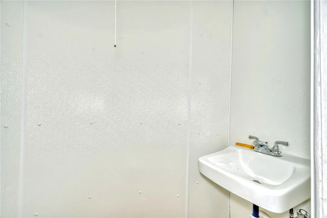 1666 Highland Avenue, Rochester, New York 14618, Rochester, New York 14618, 3 Bedrooms Bedrooms, 8 Rooms Rooms,2 BathroomsBathrooms,Residential,Closed,1666 Highland Avenue, Rochester, New York 14618,0,R1640577