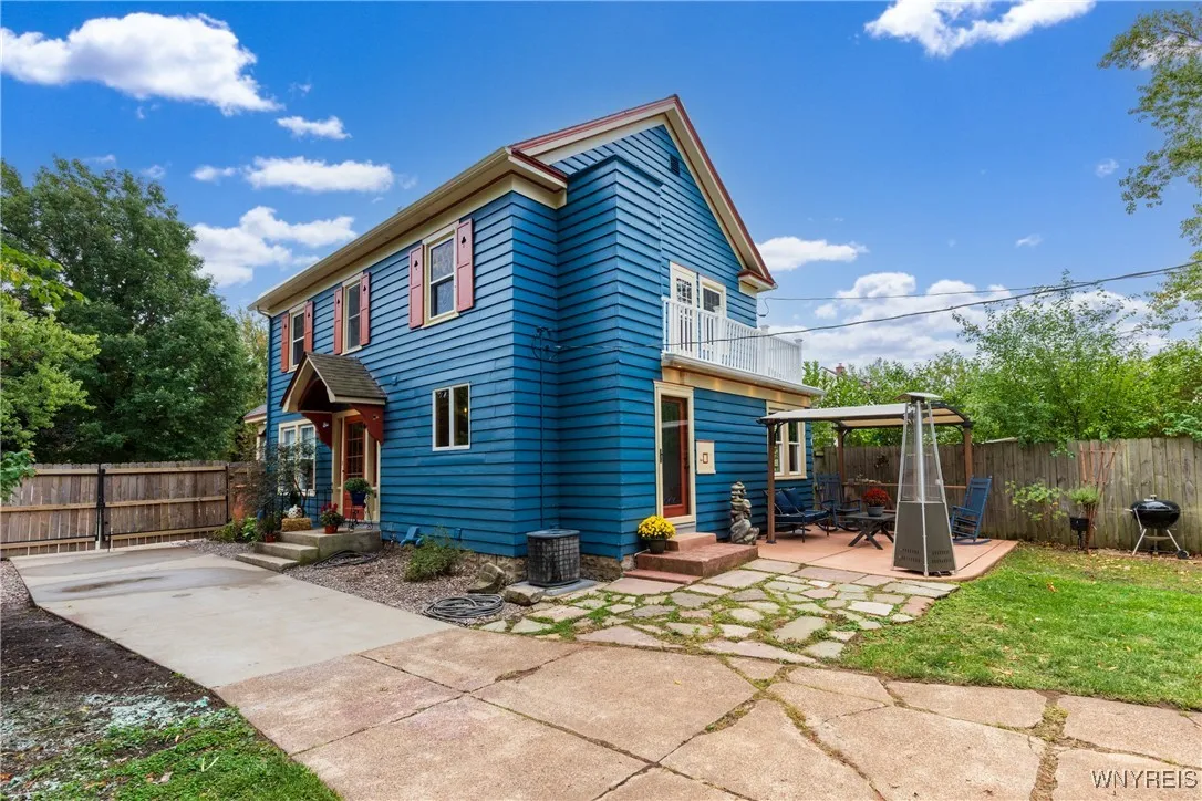 230 Hendricks Blvd, Amherst, New York 14226, Amherst, New York 14226, 3 Bedrooms Bedrooms, 6 Rooms Rooms,1 BathroomBathrooms,Residential,For Sale,230 Hendricks Blvd, Amherst, New York 14226,0,B1640676