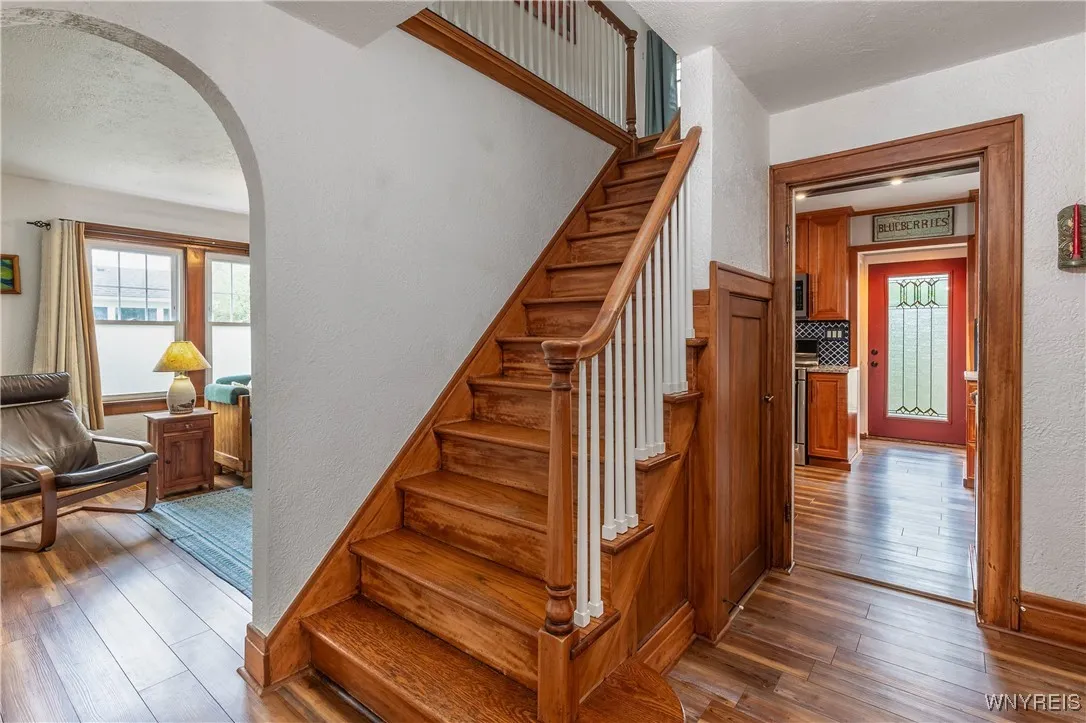 230 Hendricks Blvd, Amherst, New York 14226, Amherst, New York 14226, 3 Bedrooms Bedrooms, 6 Rooms Rooms,1 BathroomBathrooms,Residential,For Sale,230 Hendricks Blvd, Amherst, New York 14226,0,B1640676