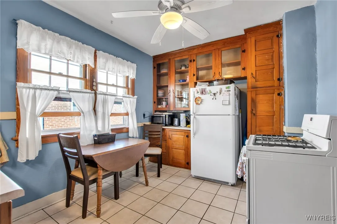 Kitchen - Upper