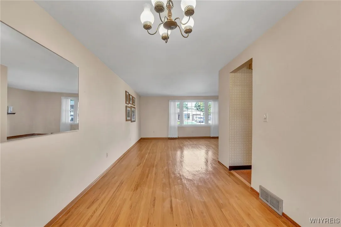 4161 Sheva Lane, Hamburg, New York 14075, Hamburg, New York 14075, 3 Bedrooms Bedrooms, 11 Rooms Rooms,1 BathroomBathrooms,Residential,For Sale,4161 Sheva Lane, Hamburg, New York 14075,0,B1641193