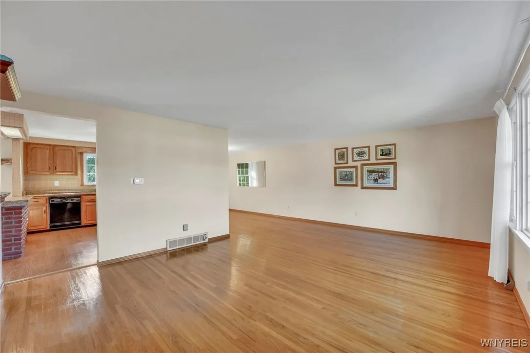 4161 Sheva Lane, Hamburg, New York 14075, Hamburg, New York 14075, 3 Bedrooms Bedrooms, 11 Rooms Rooms,1 BathroomBathrooms,Residential,For Sale,4161 Sheva Lane, Hamburg, New York 14075,0,B1641193