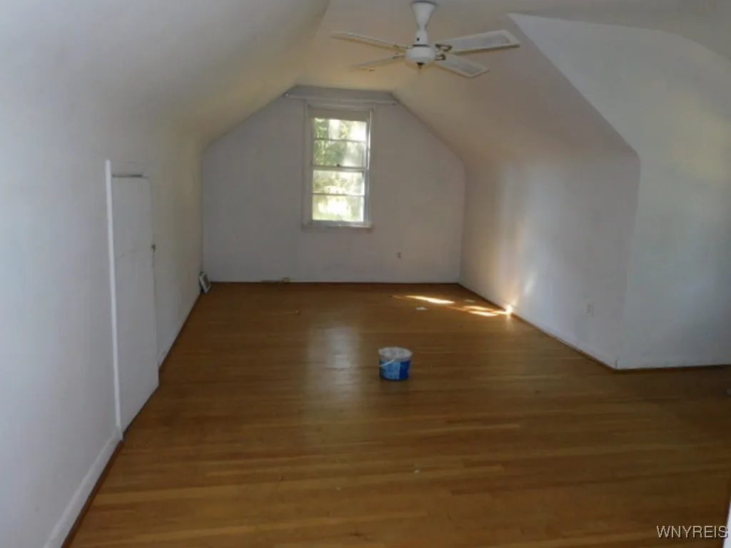 5985 Mckinley Parkway, Hamburg, New York 14075, Hamburg, New York 14075, 3 Bedrooms Bedrooms, 7 Rooms Rooms,1 BathroomBathrooms,Residential,For Sale,5985 Mckinley Parkway, Hamburg, New York 14075,0,B1641659