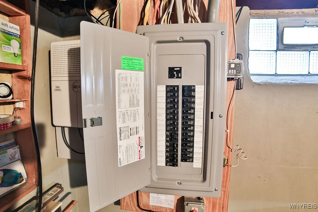 84 Coventry Road, Tonawanda, New York 14217, Tonawanda, New York 14217, 2 Bedrooms Bedrooms, 5 Rooms Rooms,1 BathroomBathrooms,Residential,Closed,84 Coventry Road, Tonawanda, New York 14217,0,B1641300