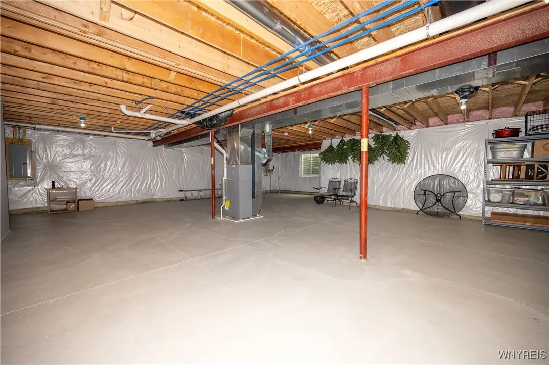 35 Hamlin Avenue, Aurora, New York 14052, Aurora, New York 14052, 3 Bedrooms Bedrooms, 6 Rooms Rooms,3 BathroomsBathrooms,Residential,Closed,35 Hamlin Avenue, Aurora, New York 14052,0,B1641396