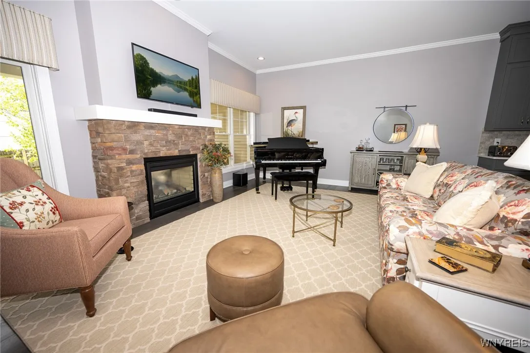 35 Hamlin Avenue, Aurora, New York 14052, Aurora, New York 14052, 3 Bedrooms Bedrooms, 6 Rooms Rooms,3 BathroomsBathrooms,Residential,Closed,35 Hamlin Avenue, Aurora, New York 14052,0,B1641396